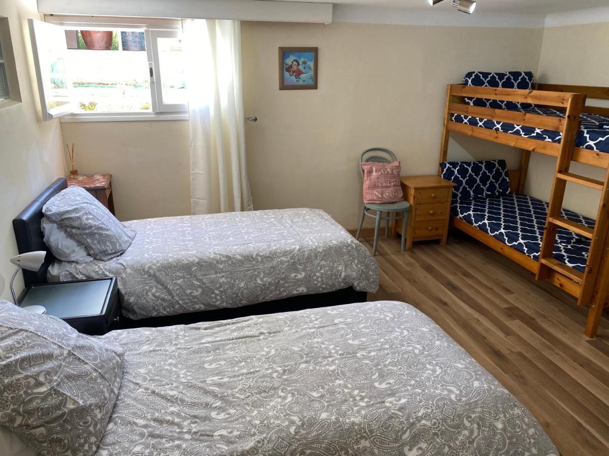 Peaceful 3 Bedroom 8 Person Ground Floor Apartment With Large Private Heated Pool La Digne-d'Amont Exterior photo